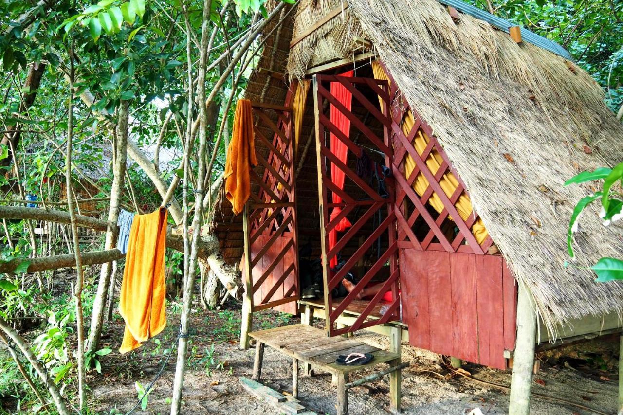 Hotel Crusoe Koh Takiev Island Koh Ta Kiev Esterno foto