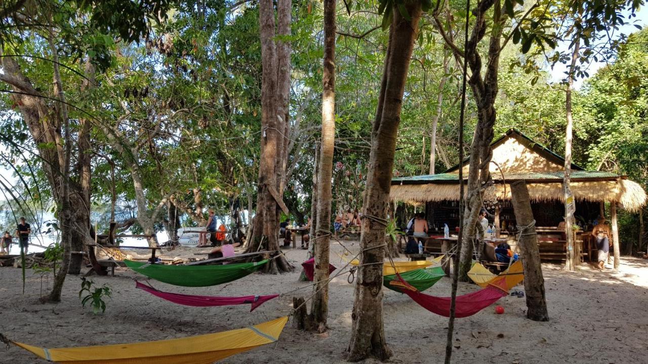 Hotel Crusoe Koh Takiev Island Koh Ta Kiev Esterno foto